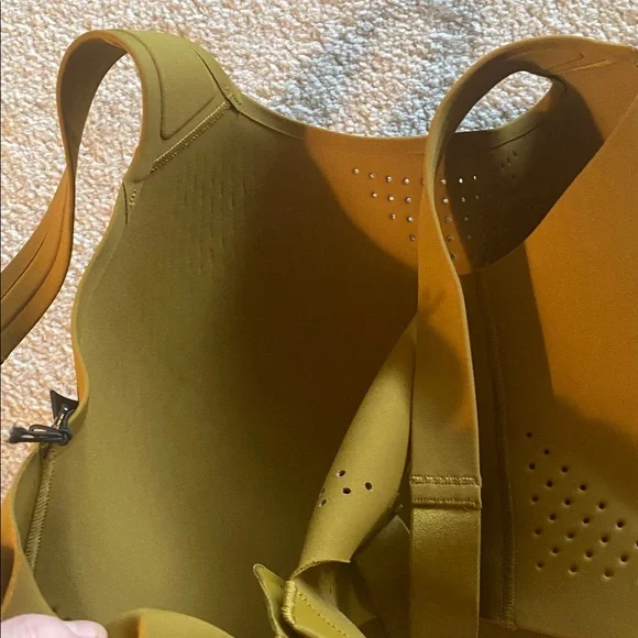 VSX    new with tags  high support bra 36DDD - Picture 5 of 9